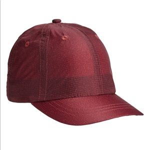 Athleta lightweight run cap